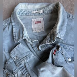 Levi's Classic Light Blue Denim Shirt